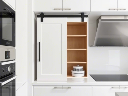 armoire coulissante optimisant lespace dans une petite cuisine